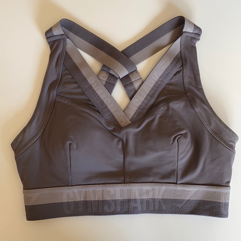 Gymshark women’s sports bra, cross style